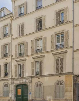 Maison d'habitation  13 rue d'Armaillé (Lot 102)